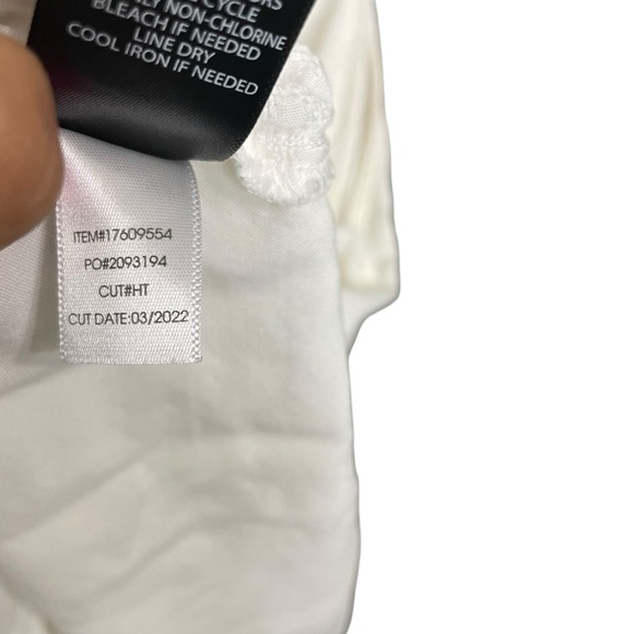 Torrid White Womens 2X Sleeveless Ruffled Tie Front Blouse with Stretch - Picture 6 of 6